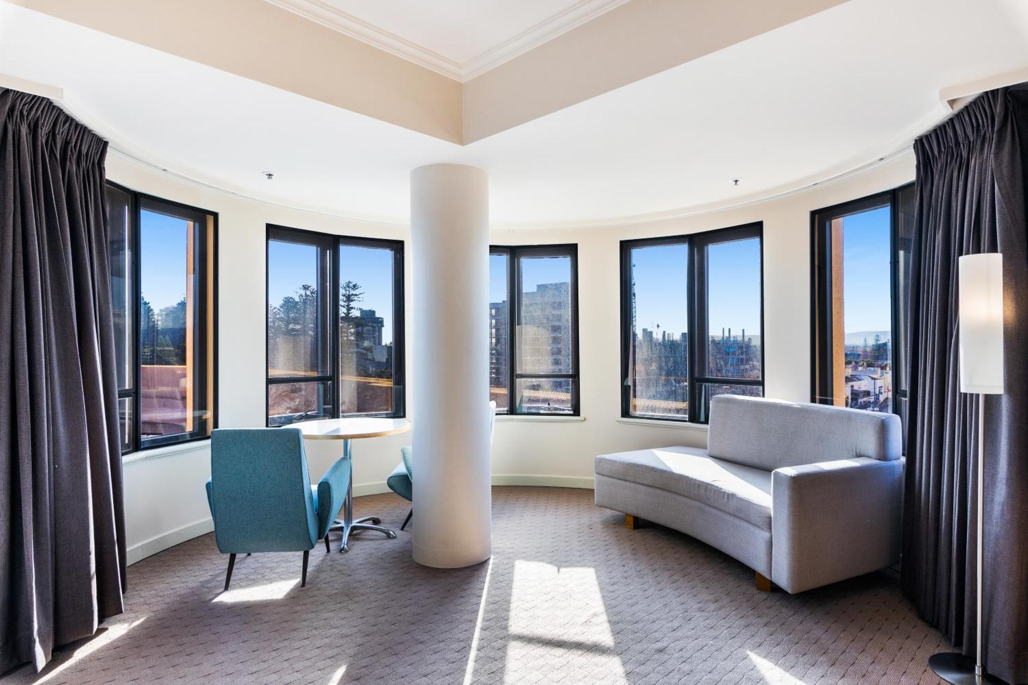Stamford Grand Adelaide Hotel Гленелг Екстериор снимка